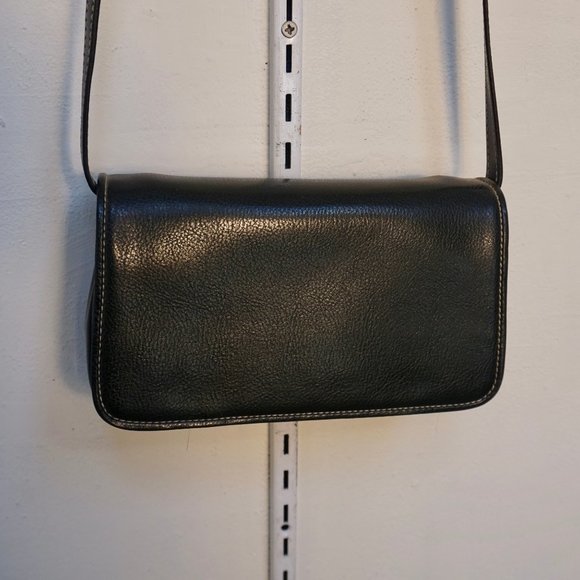 💚 VINTAGE LIZ CLAIBORNE Black Mini Crossbody Bag (OS) - Picture 3 of 15